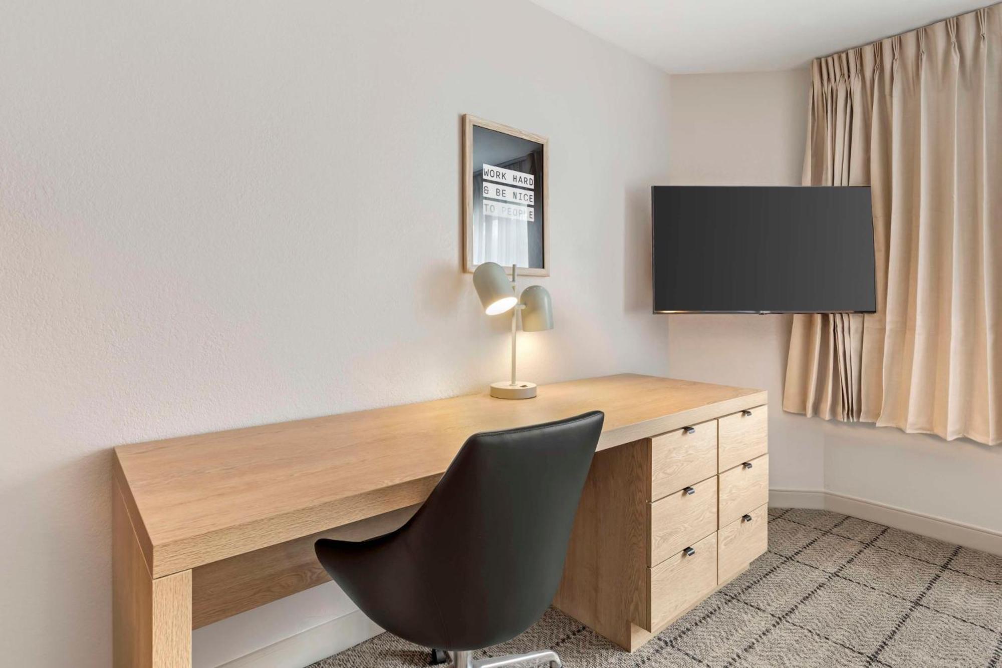 Sonesta Simply Suites Baltimore BWI Airport Linthicum Exterior photo