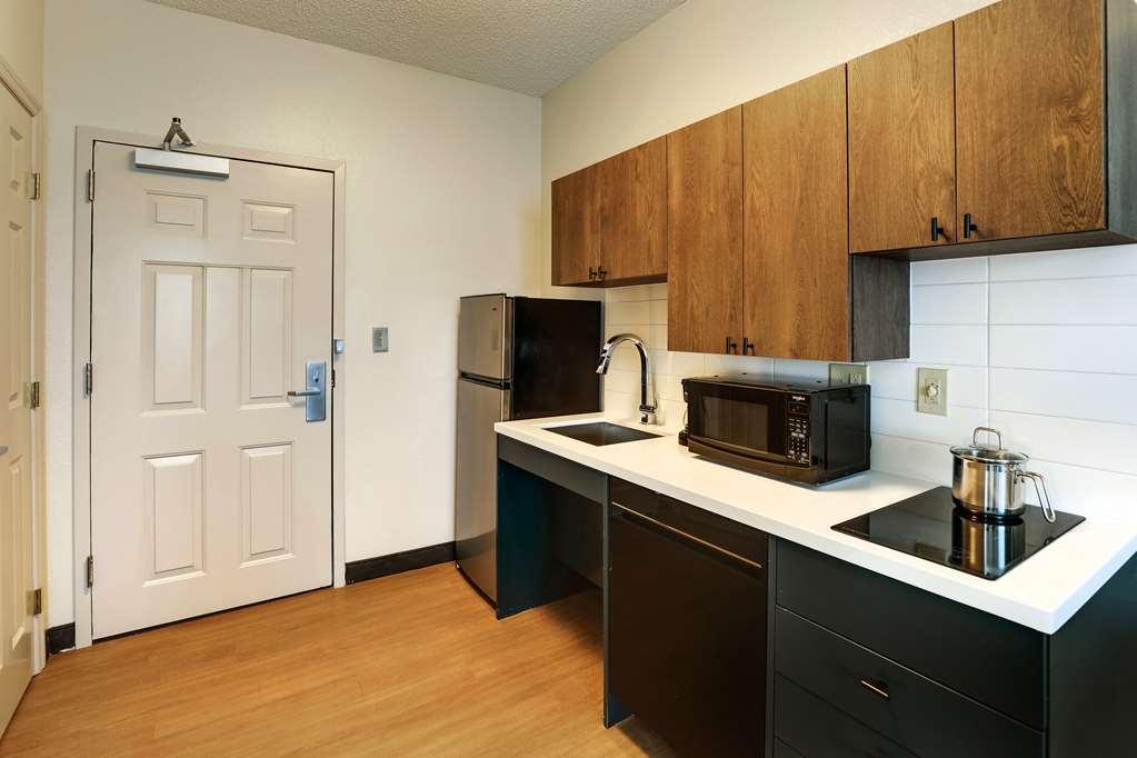 Sonesta Simply Suites Baltimore BWI Airport Linthicum Room photo